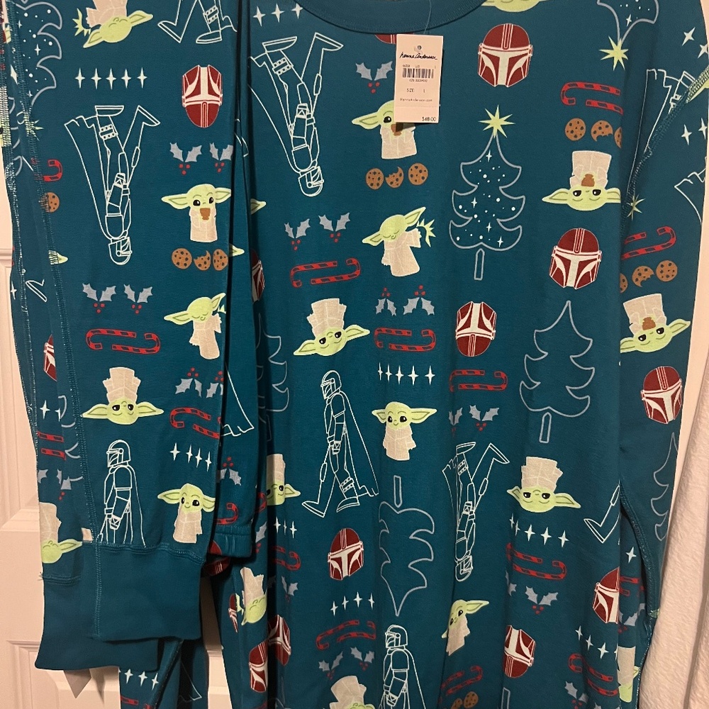 Hannah Anderson Size Adult Large Star Wars Yoda Christmas Pajamas